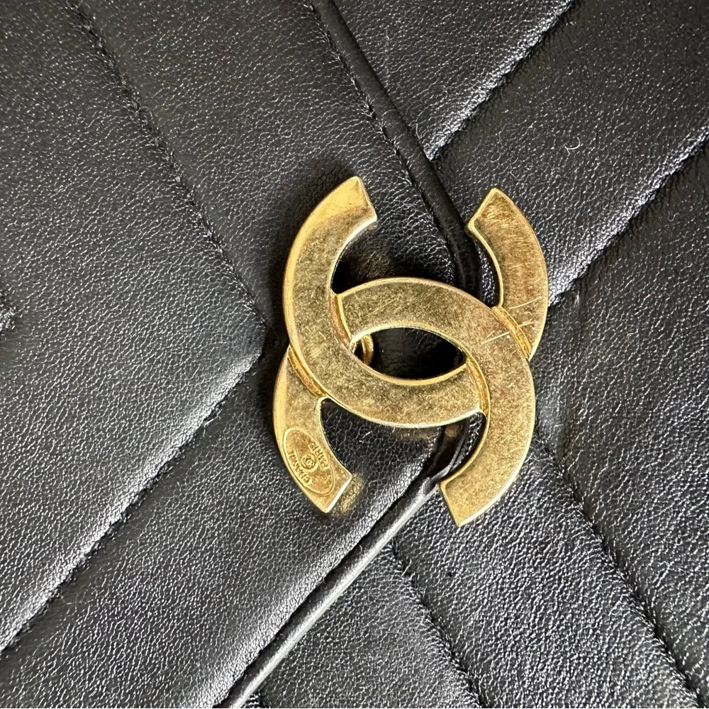Chanel Chevron Envelope Flap Bag – Black Lambskin – Gold Hardware‎